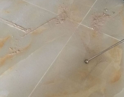 漳州瓷砖空鼓维修公司分享粘合剂选择不当在瓷砖铺贴过程中可能导致以下问题